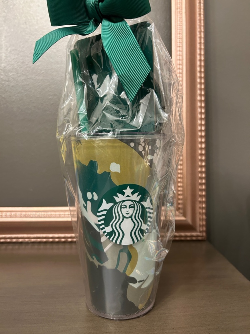 Starbucks Green, Gold & Dark Green Logo Gift Tumbler with Ribbon
